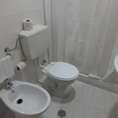 Sinagoga Hotel 2*